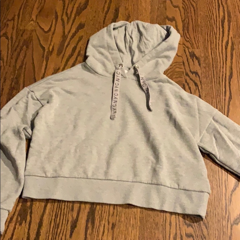 Cropped hoodie
